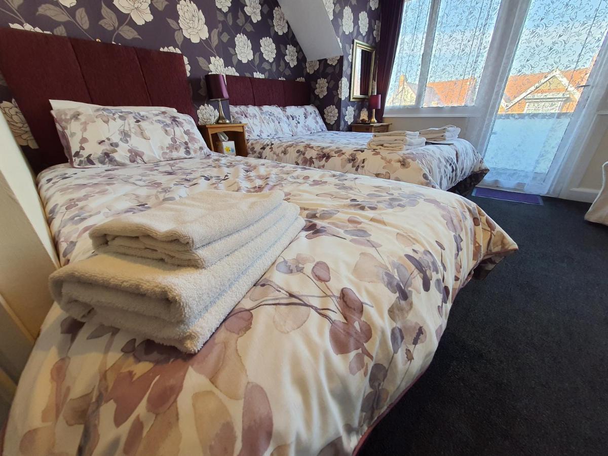 Caxton House Bed & Breakfast Skegness Eksteriør bilde